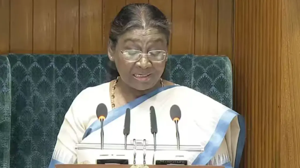 किसान, विकास और नॉर्थ-ईस्ट से लेकर इमरजेंसी तक… जानें राष्ट्रपति के अभिभाषण की बड़ी बातें