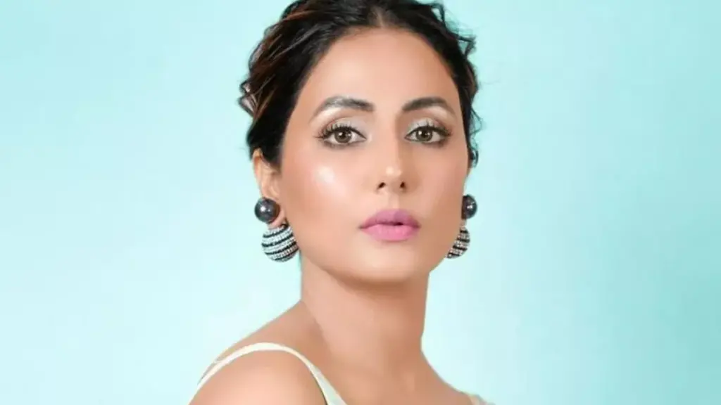 कैंसर डिटेक्ट होने के बाद Hina Khan ने शेयर किया पहला पोस्ट, लिखा – ये बुरा वक्त भी…